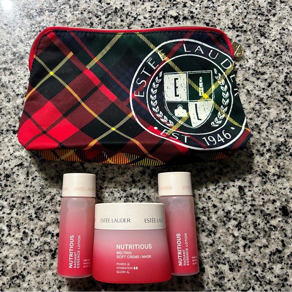 Estée Lauder Nutritious Melting Soft Cream Bag
